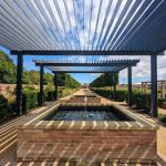 Pergolas bioclimatiques à Tours : comment bien choisir son installation