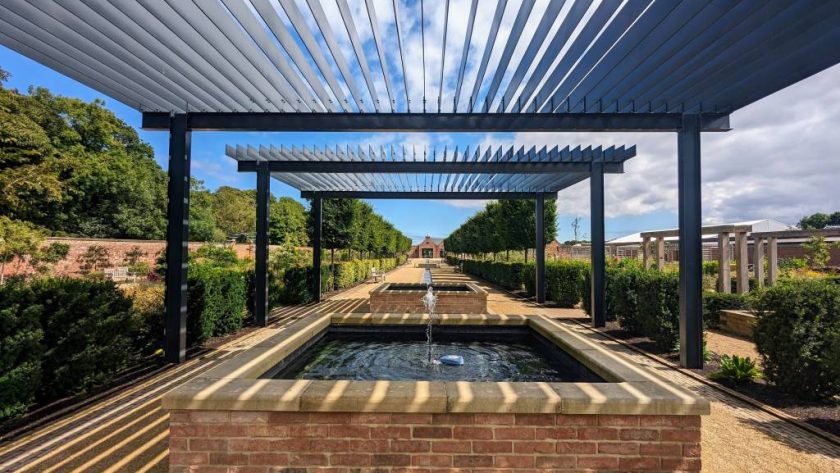 Pergolas bioclimatiques à Tours : comment bien choisir son installation